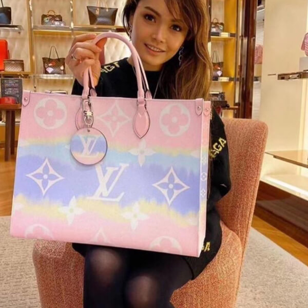 2020SS超限定で争奪戦 ルイヴィトン オンザゴー 偽物 ESCALE M45119 LV エスカル